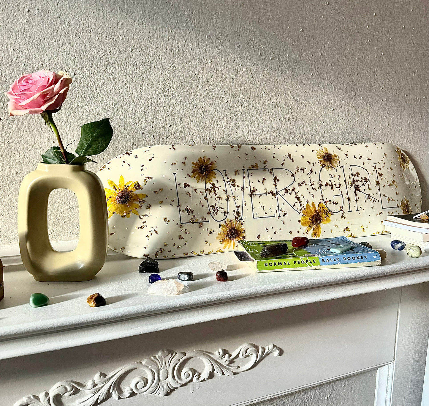 LOVER GIRL FLOWER RESIN SKATE DECK