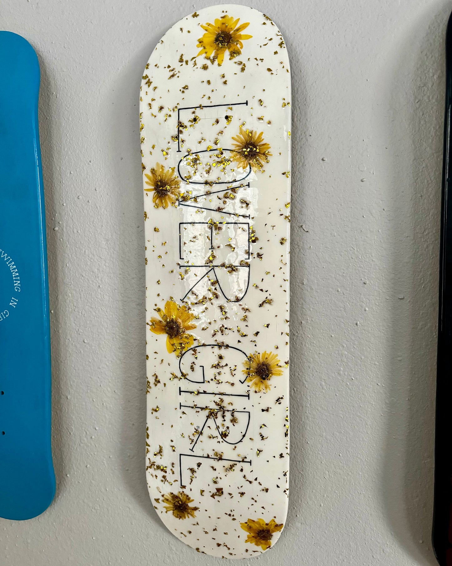 LOVER GIRL FLOWER RESIN SKATE DECK